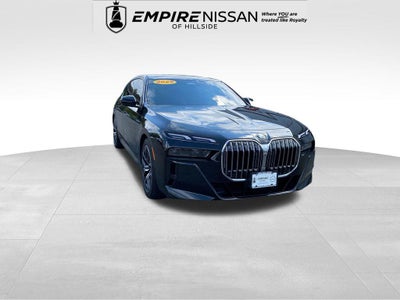 2025 BMW 740i xDrive
