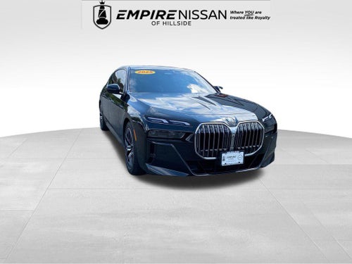 2025 BMW 740i xDrive