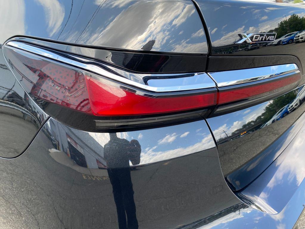 2025 BMW 740i xDrive