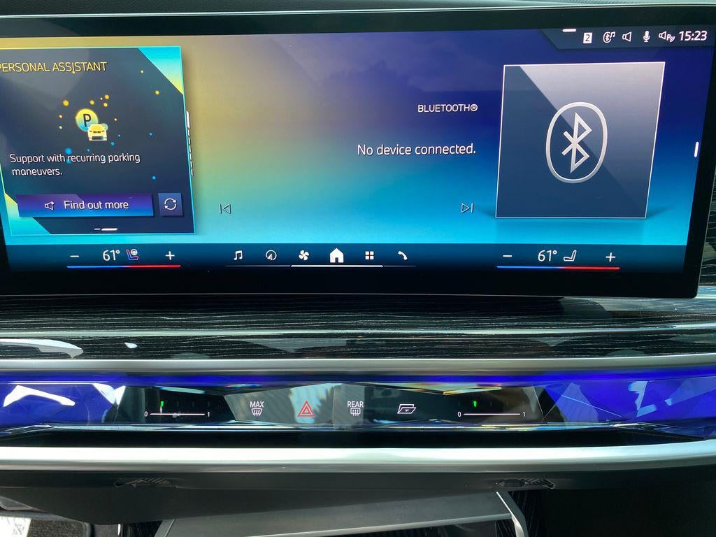 2025 BMW 740i xDrive