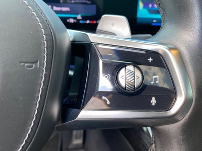 2025 BMW 740i xDrive
