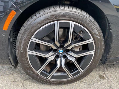 2025 BMW 740i xDrive