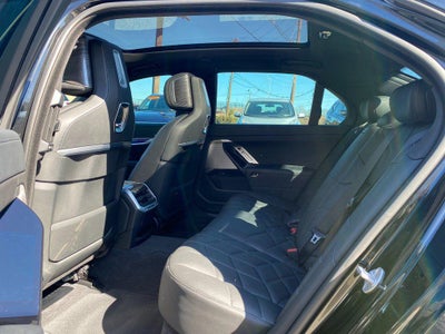 2024 BMW 740i xDrive