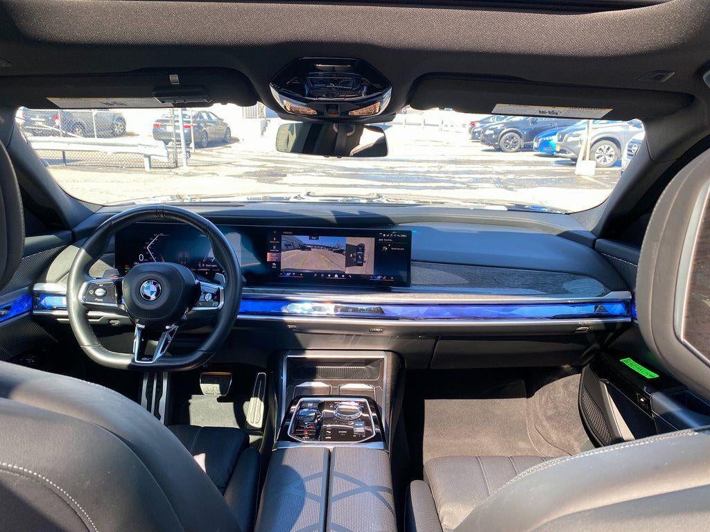 2024 BMW 740i xDrive