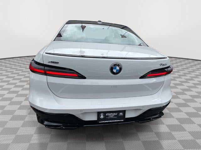 2023 BMW 760 i xDrive