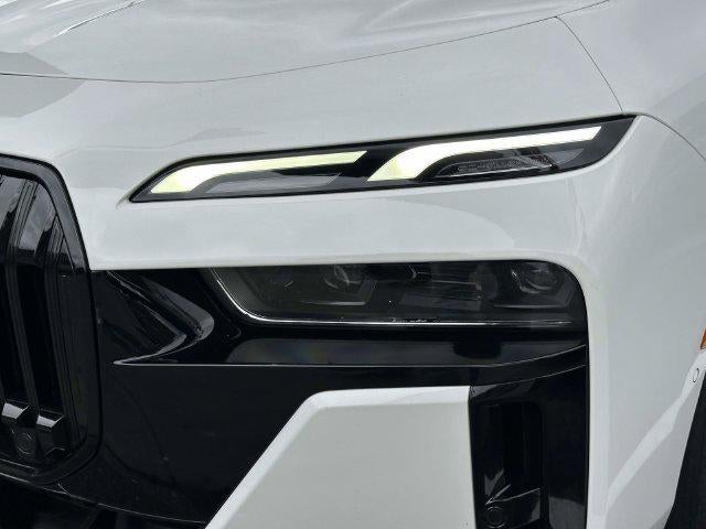 2023 BMW 760 i xDrive