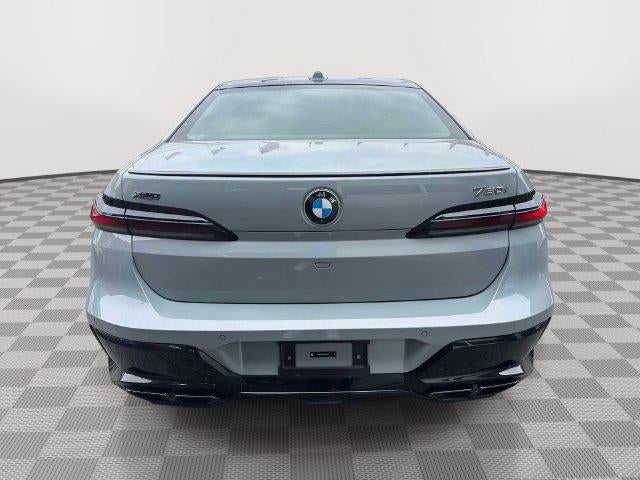 2024 BMW 760i xDrive