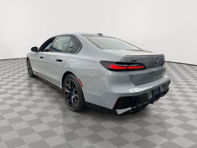 2024 BMW 760i xDrive