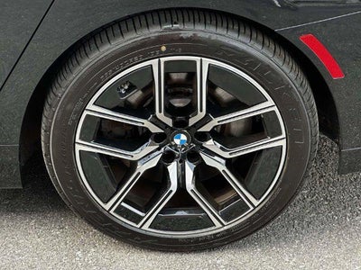 2023 BMW 760 i xDrive