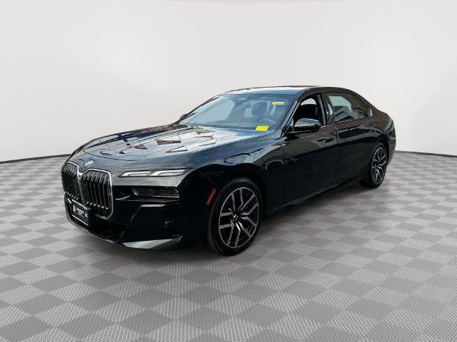 2023 BMW 760 i xDrive