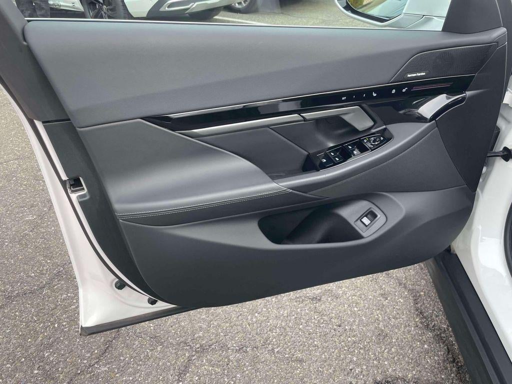 2026 BMW 530i xDrive