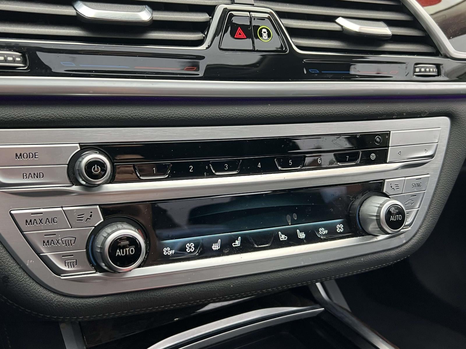 2021 BMW 750i xDrive