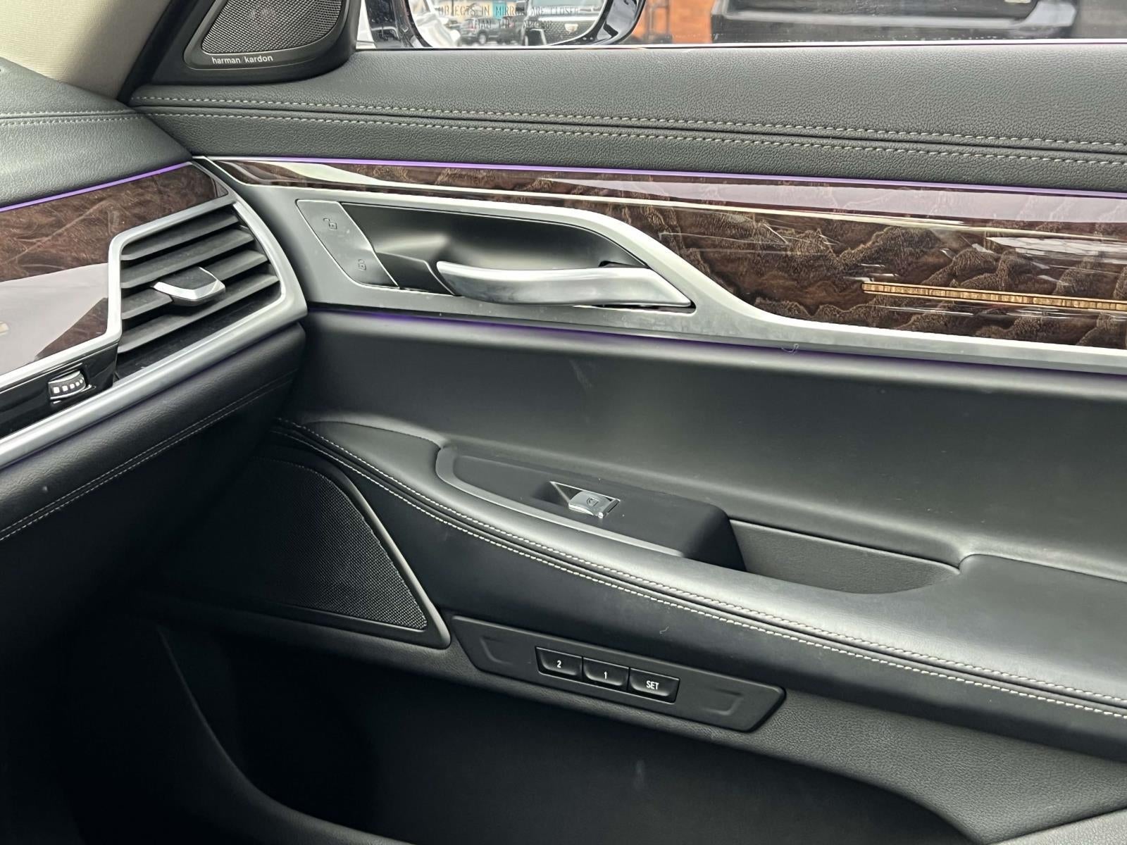 2021 BMW 750i xDrive