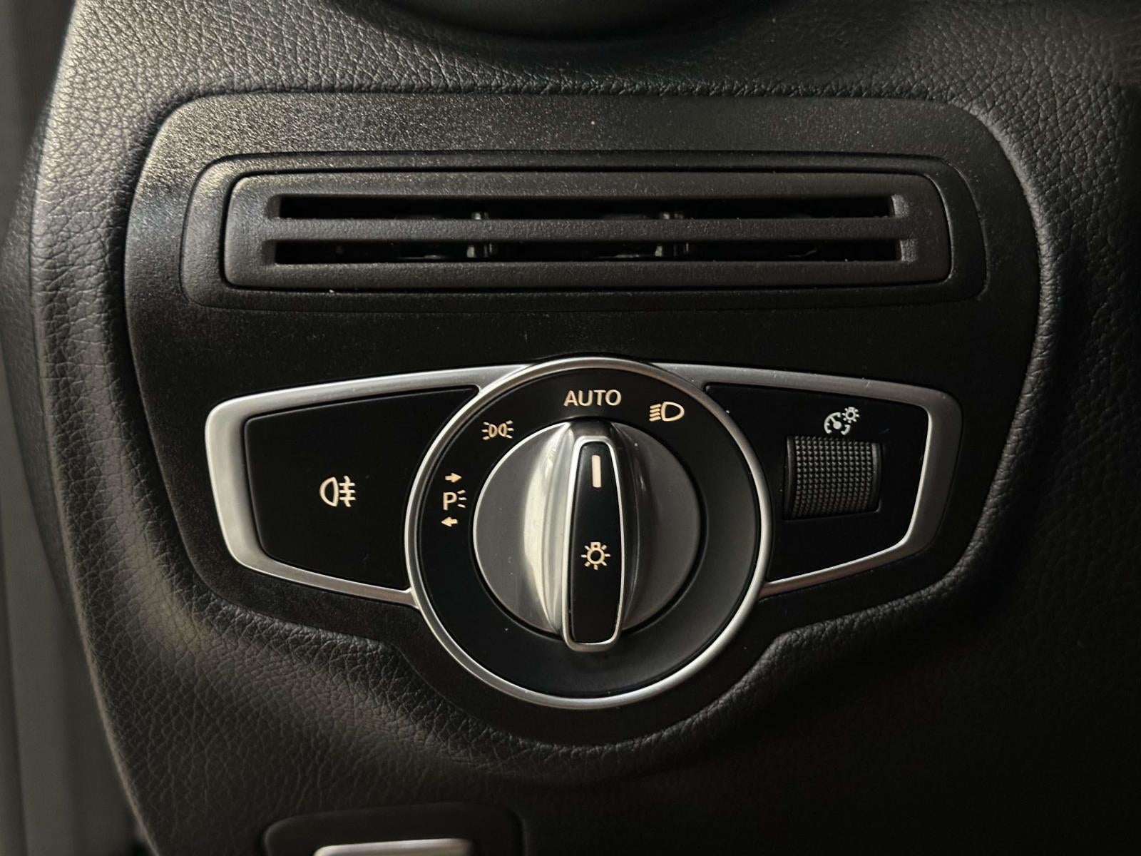 2019 Mercedes-Benz C 300 4MATIC®