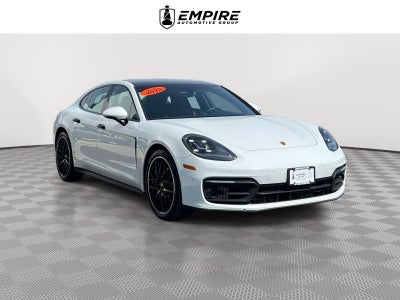 2023 Porsche Panamera 4 Platinum Edition