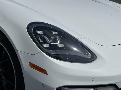 2023 Porsche Panamera 4 Platinum Edition