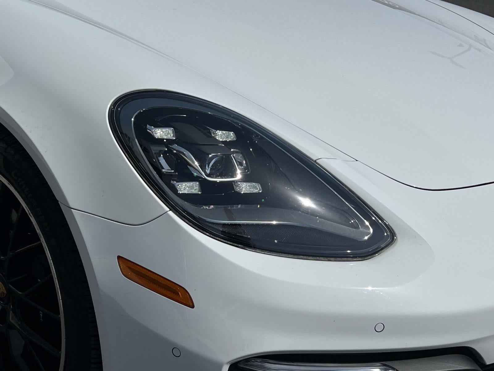2023 Porsche Panamera 4 Platinum Edition