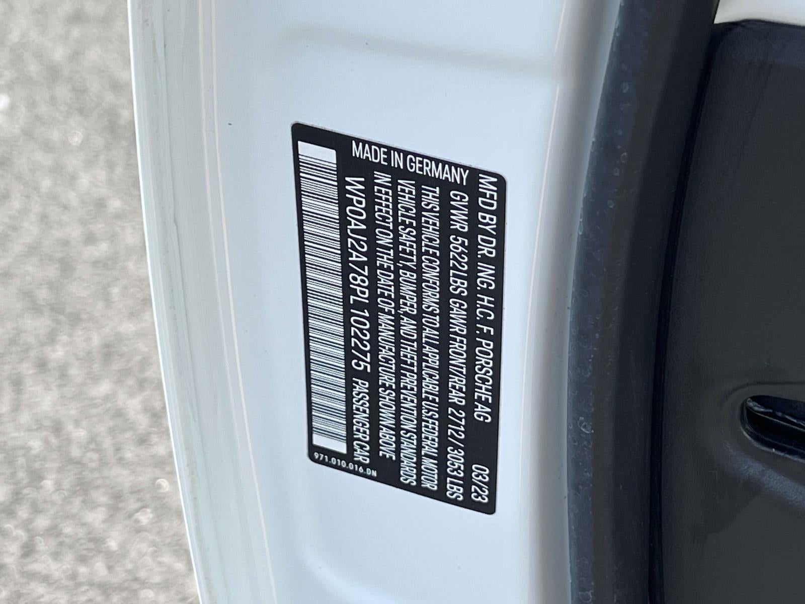 2023 Porsche Panamera 4 Platinum Edition