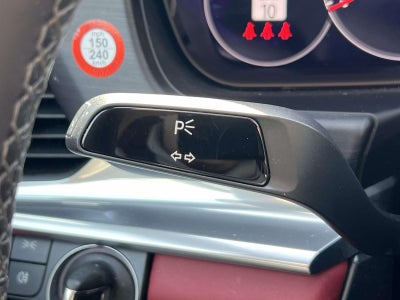 2023 Porsche Panamera 4 Platinum Edition