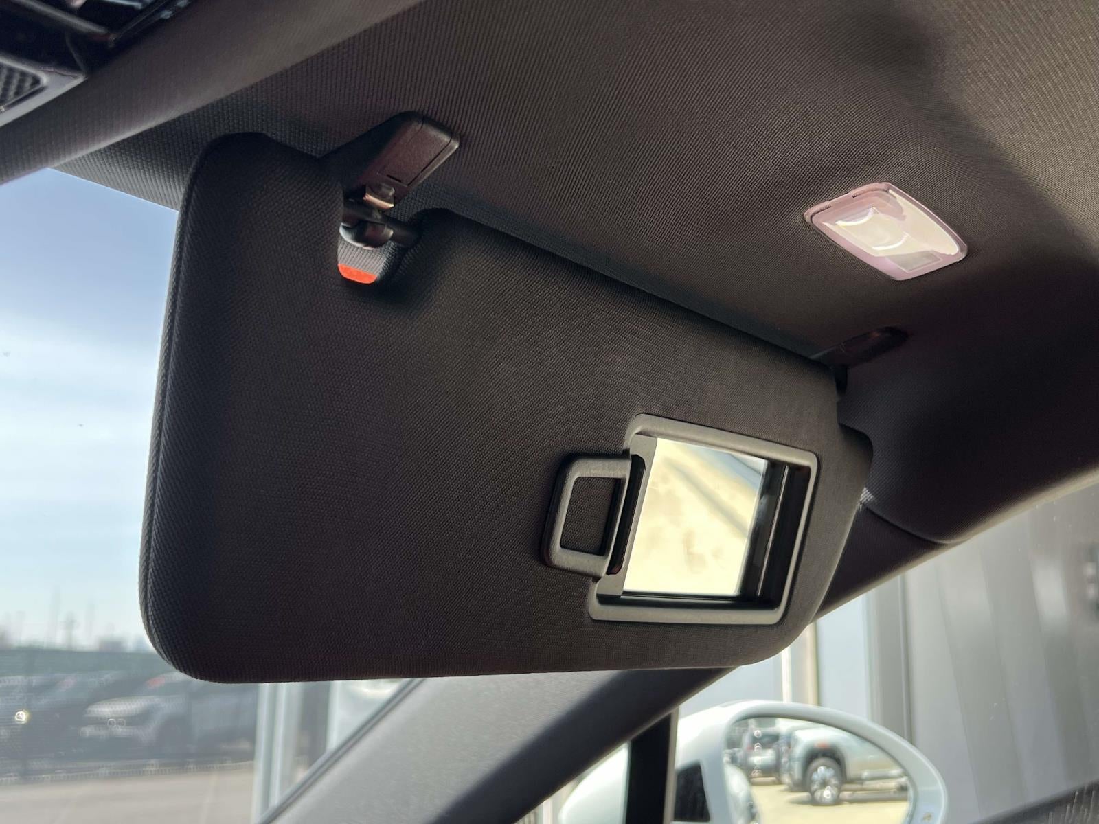 2023 Porsche Panamera 4 Platinum Edition