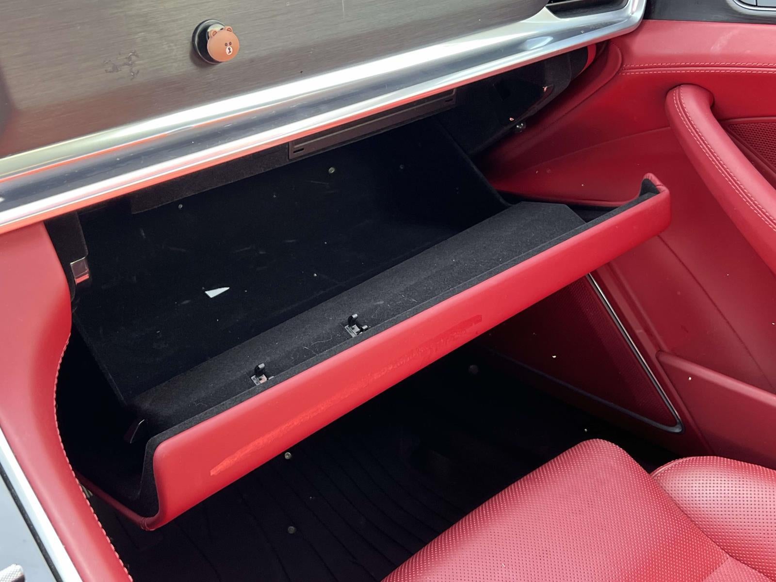 2023 Porsche Panamera 4 Platinum Edition