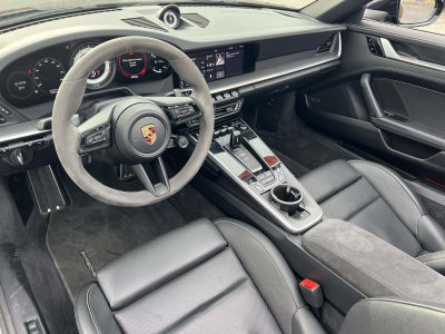 2020 Porsche 911 Carrera 4S Cabriolet