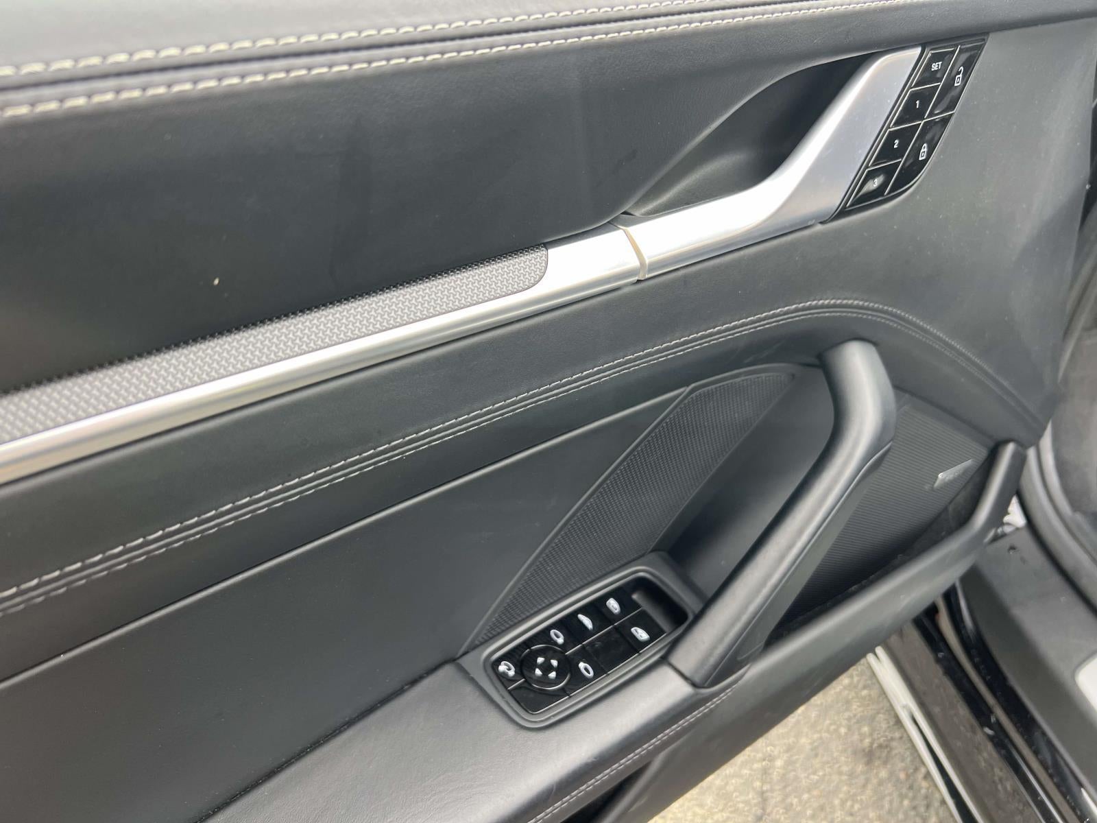 2020 Porsche 911 Carrera 4S Cabriolet