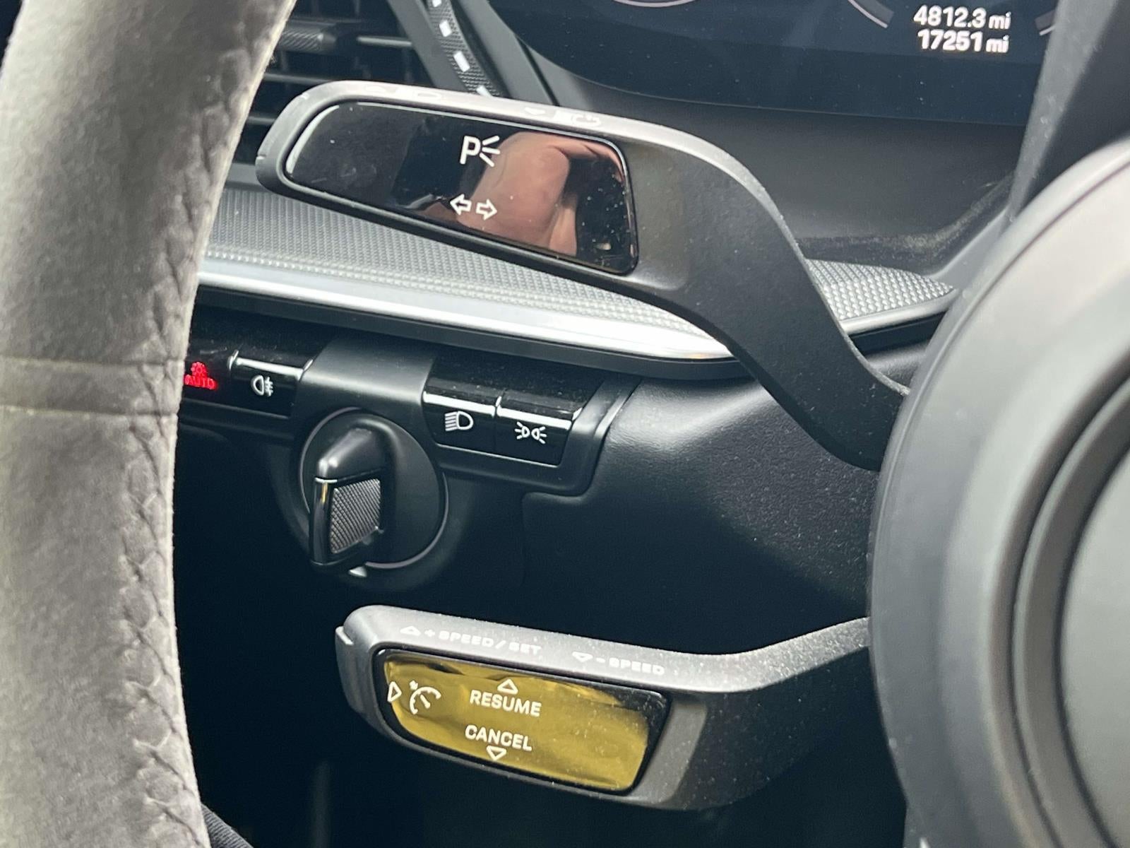 2020 Porsche 911 Carrera 4S Cabriolet