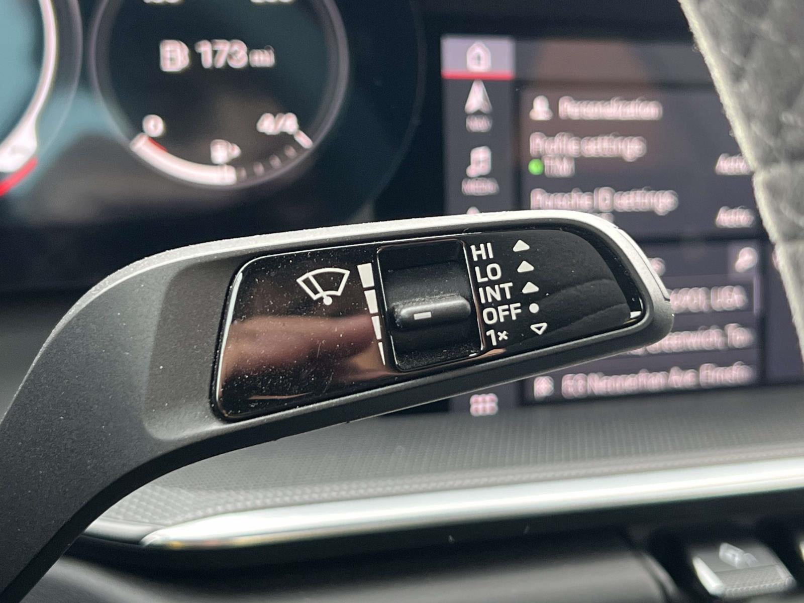 2020 Porsche 911 Carrera 4S Cabriolet