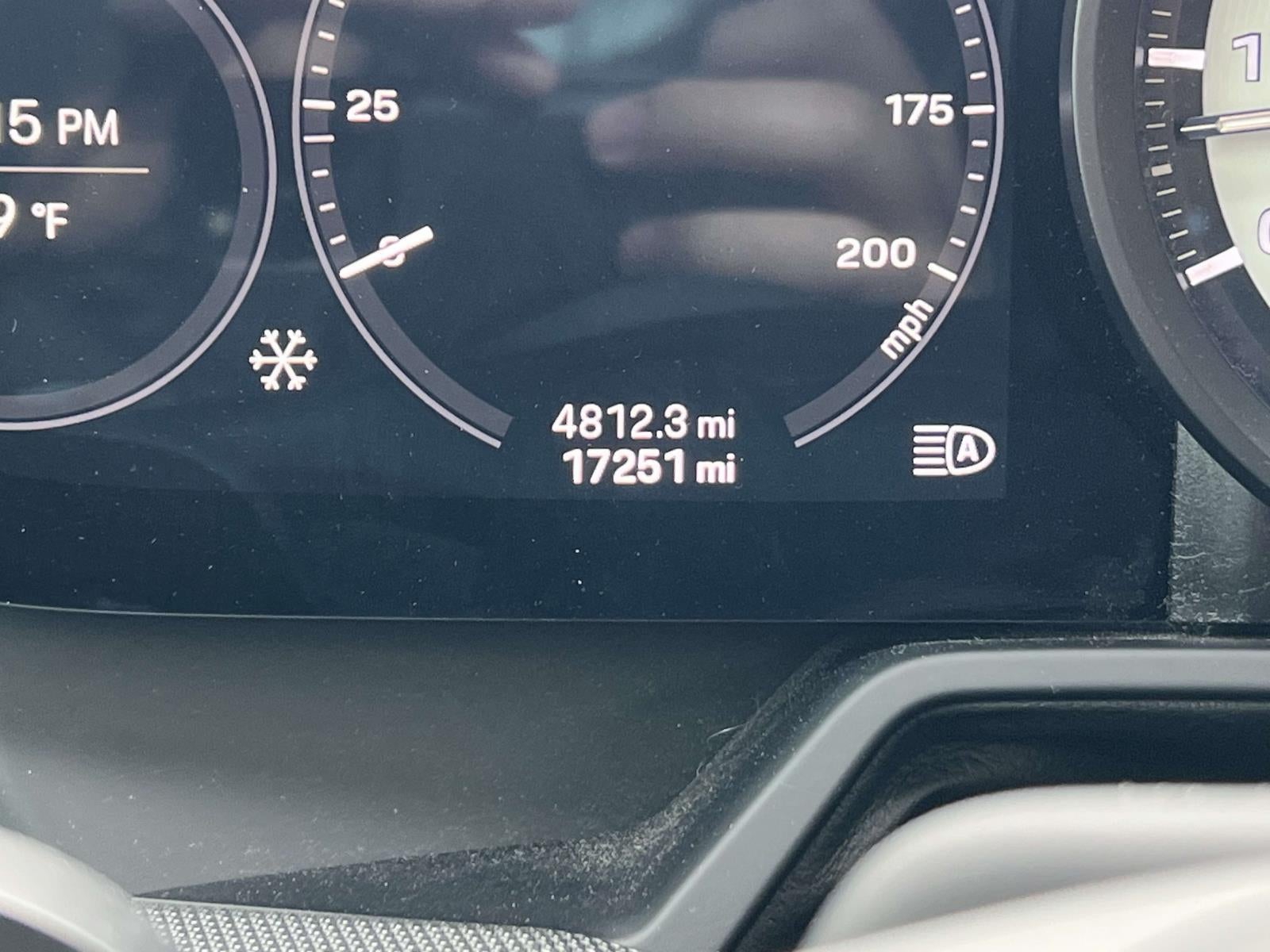 2020 Porsche 911 Carrera 4S Cabriolet