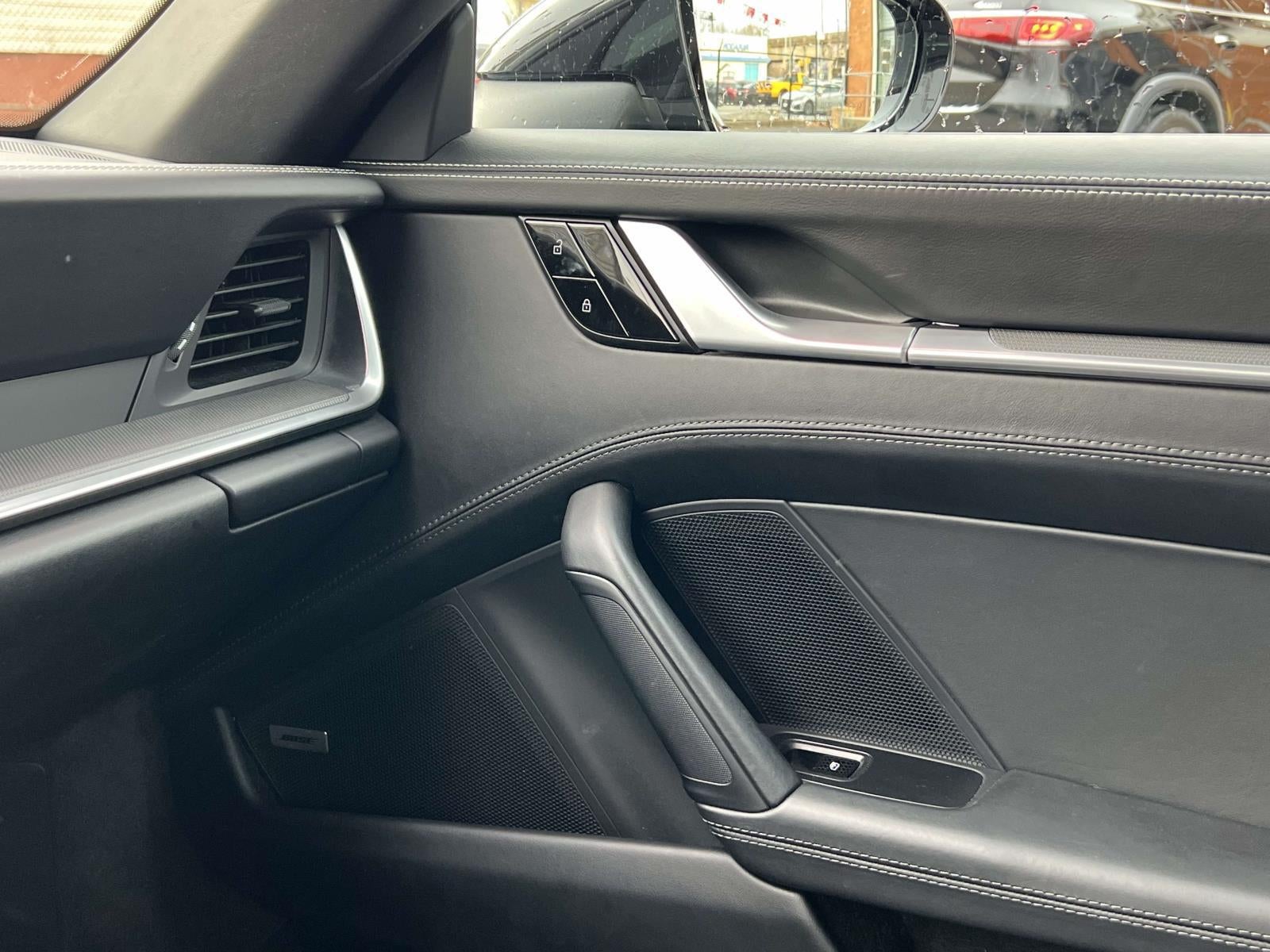 2020 Porsche 911 Carrera 4S Cabriolet