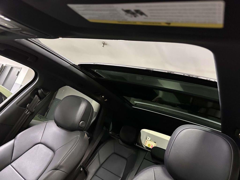 2025 Porsche Cayenne Base