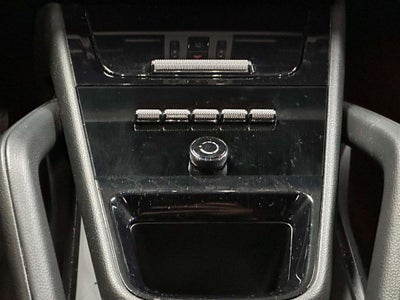 2025 Porsche Cayenne Base