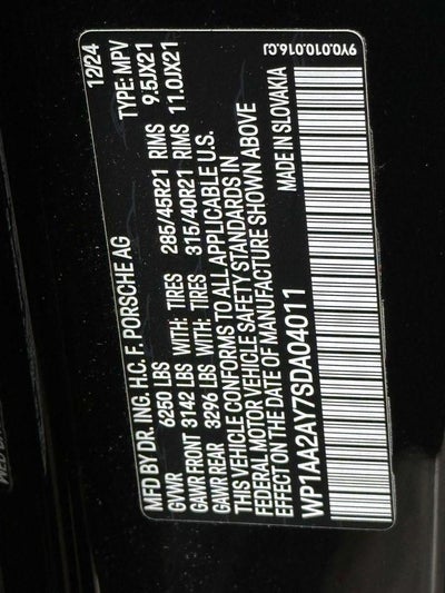 2025 Porsche Cayenne Base