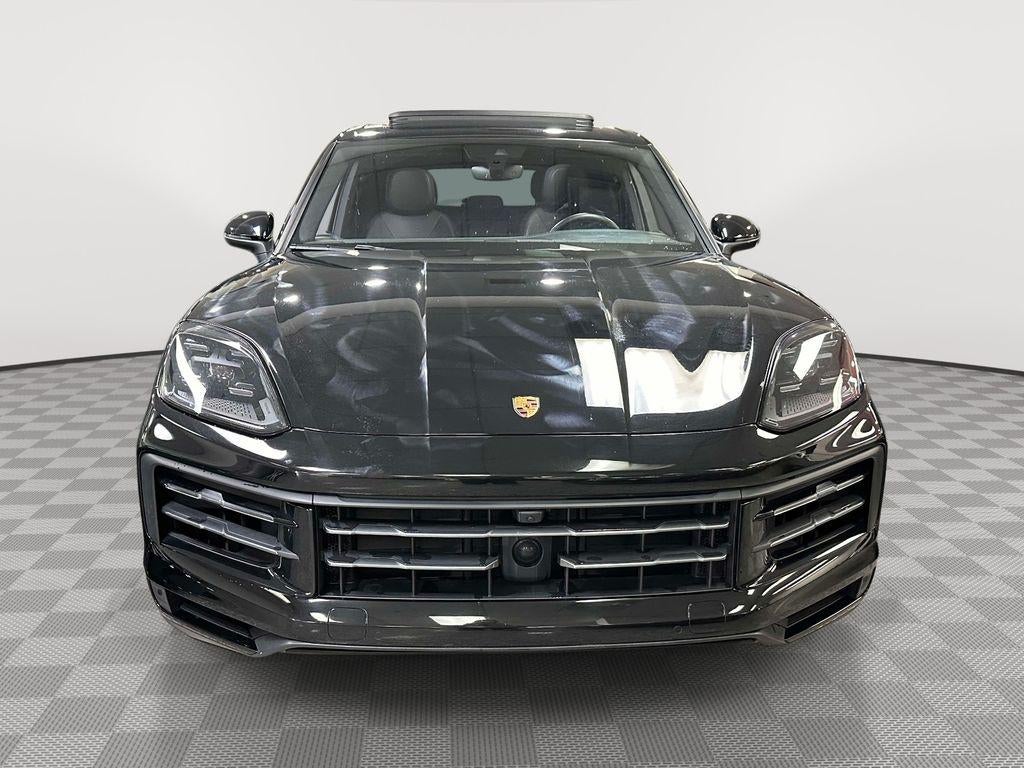 2025 Porsche Cayenne Base