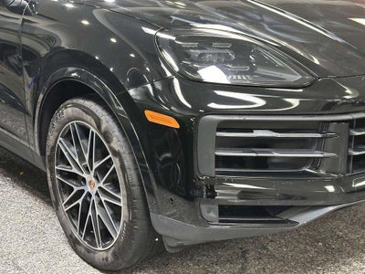 2025 Porsche Cayenne Base