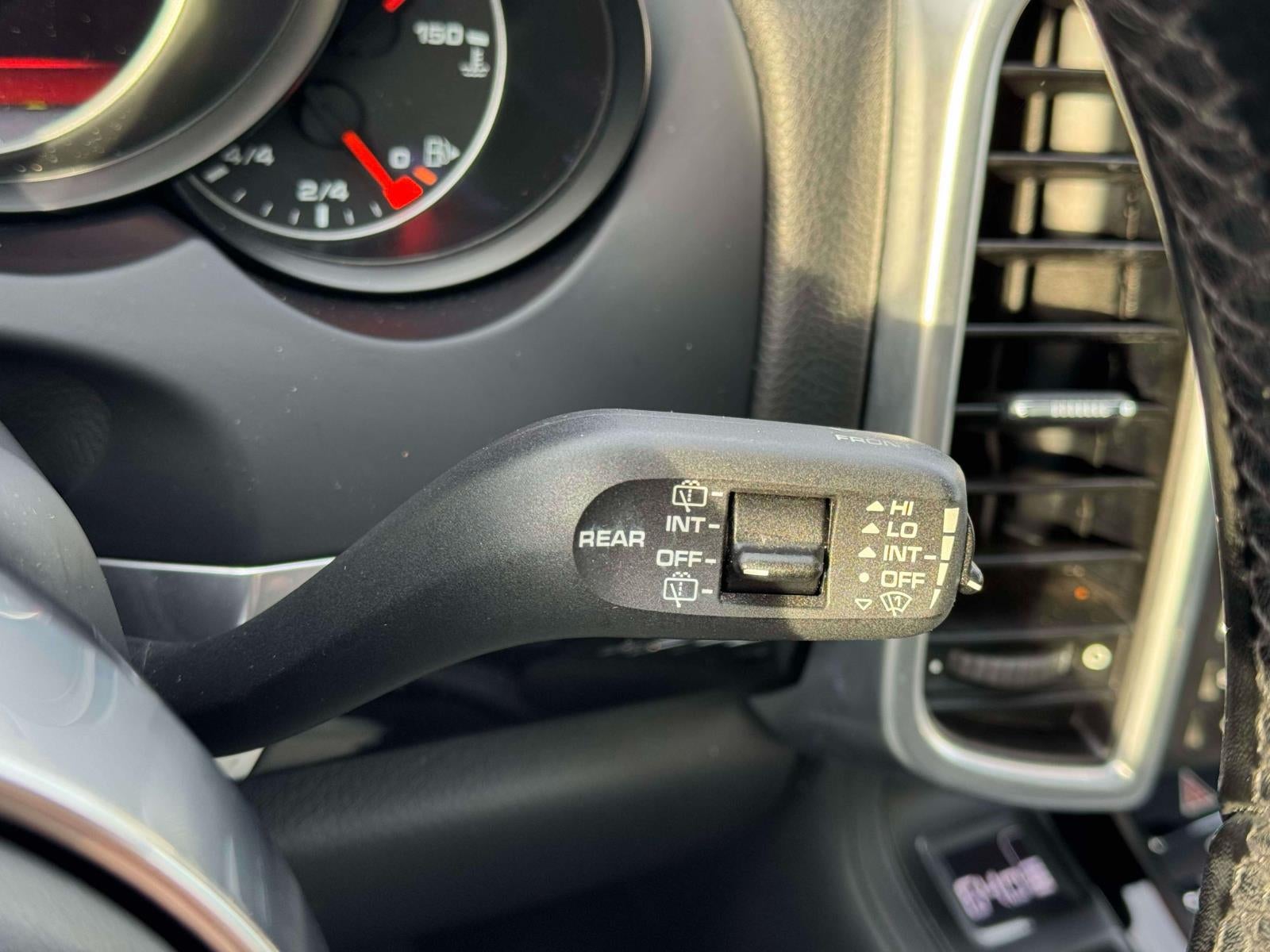 2016 Porsche Cayenne S