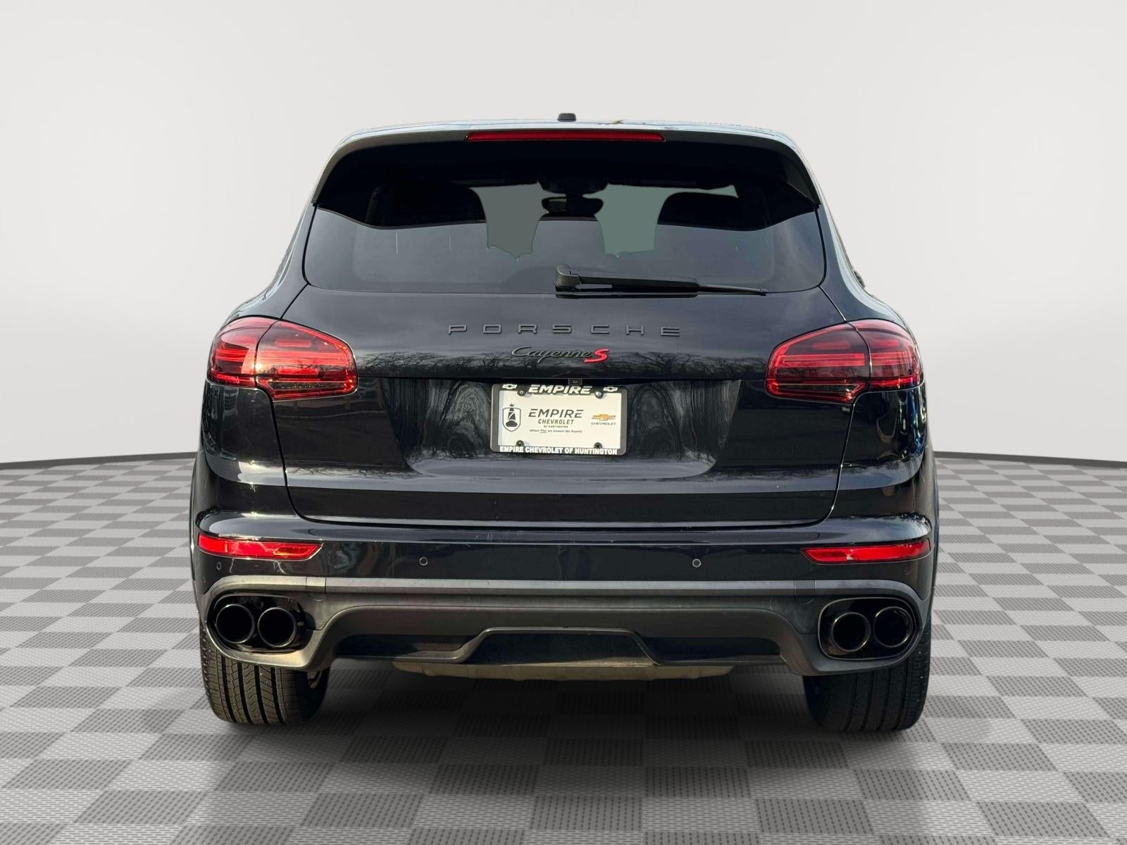 2016 Porsche Cayenne S
