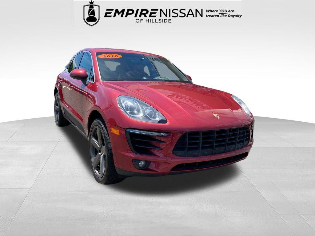 2016 Porsche Macan S