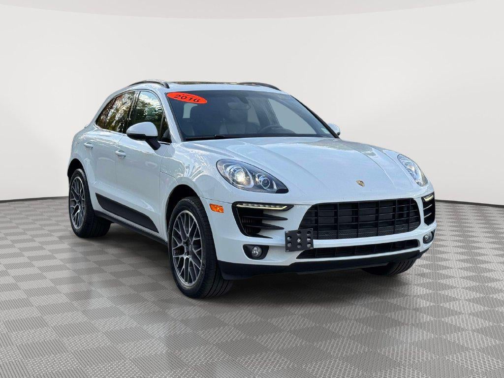 2016 Porsche Macan S
