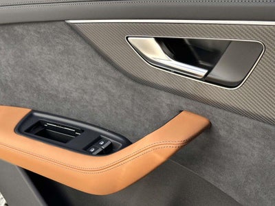 2023 Audi RS Q8 TFSI quattro Tiptronic