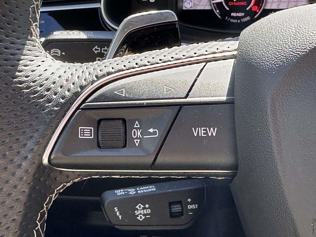 2023 Audi RS Q8 TFSI quattro Tiptronic