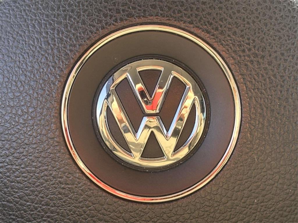 2011 Volkswagen Tiguan SE