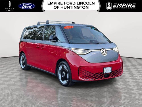 2025 Volkswagen ID. Buzz Pro S Plus with 4MOTION