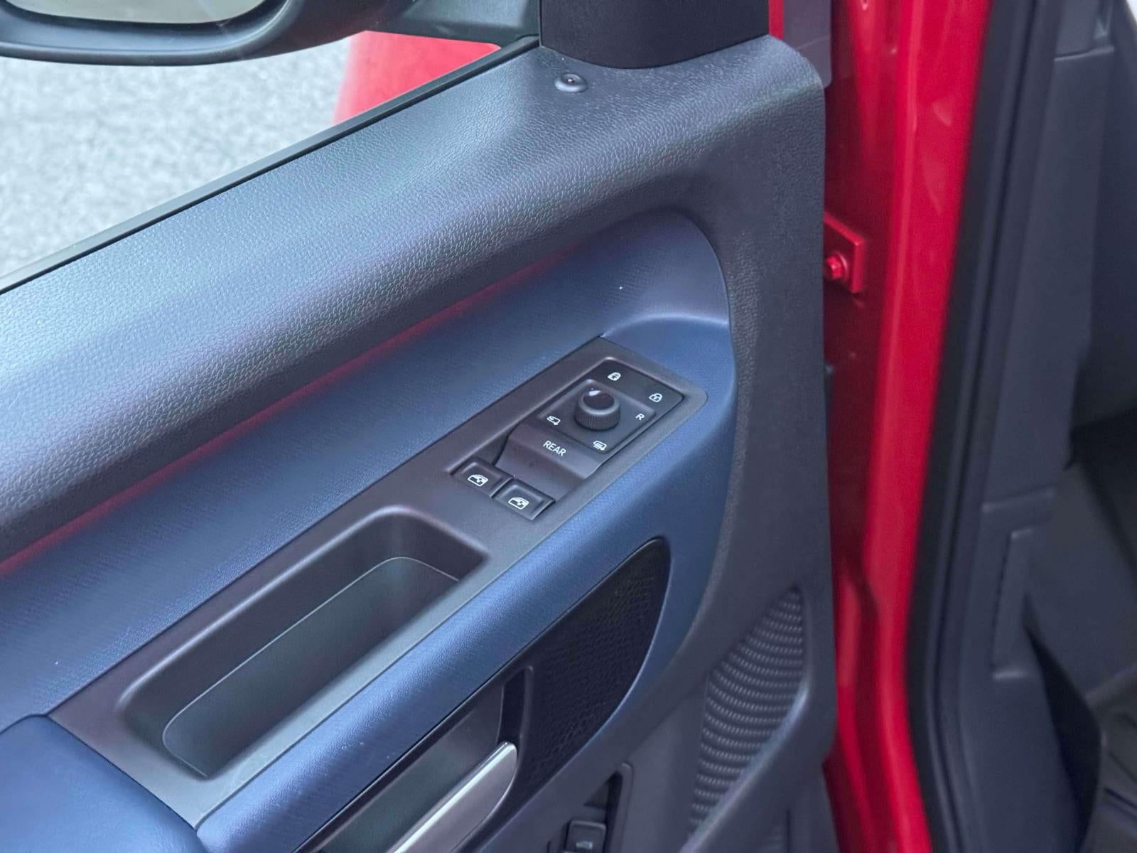 2025 Volkswagen ID. Buzz Pro S Plus with 4MOTION