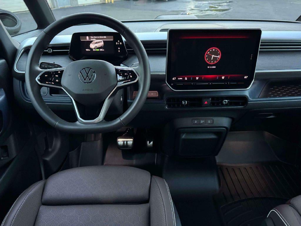 2025 Volkswagen ID. Buzz Pro S Plus with 4MOTION