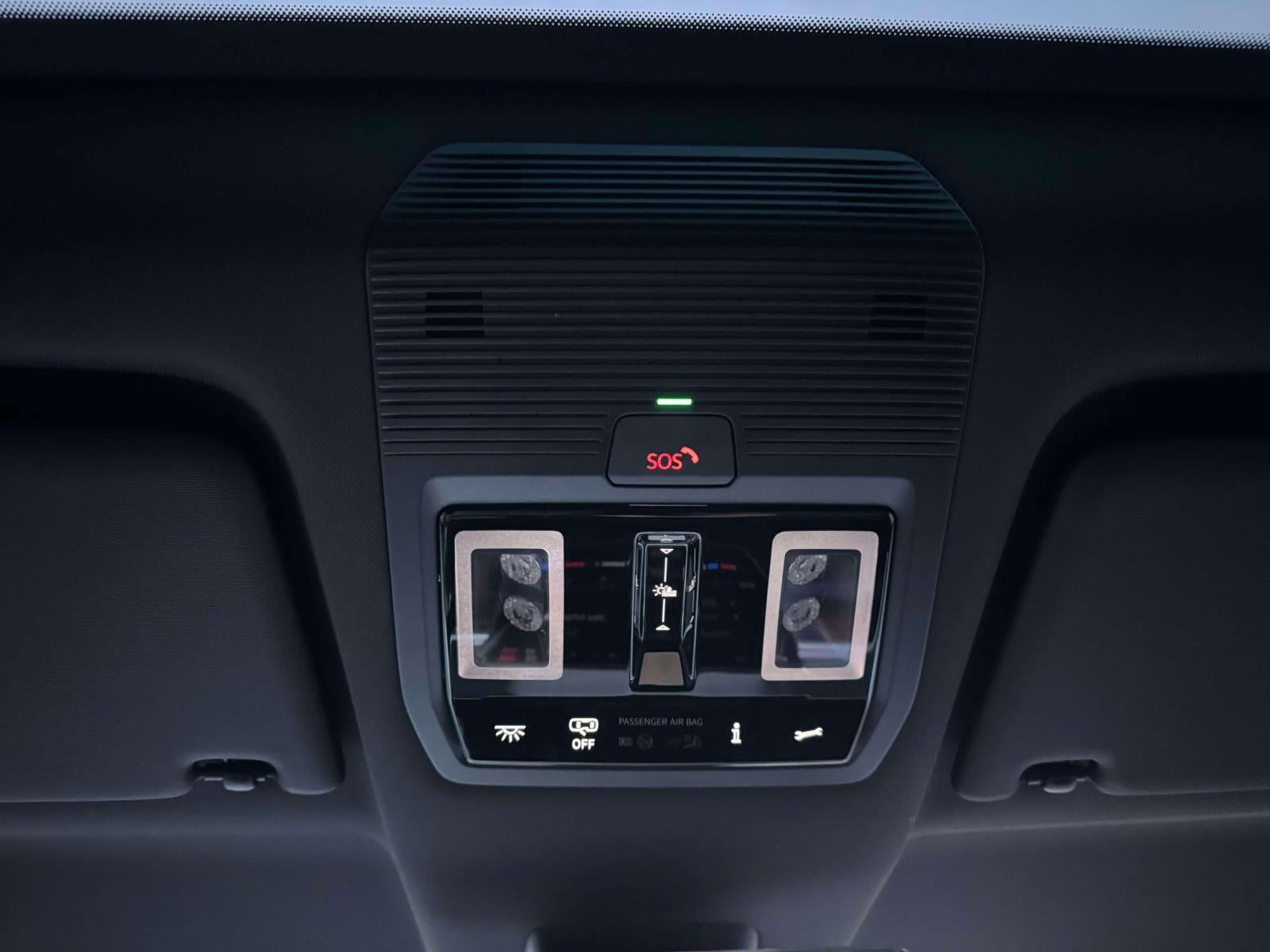 2025 Volkswagen ID. Buzz Pro S Plus with 4MOTION