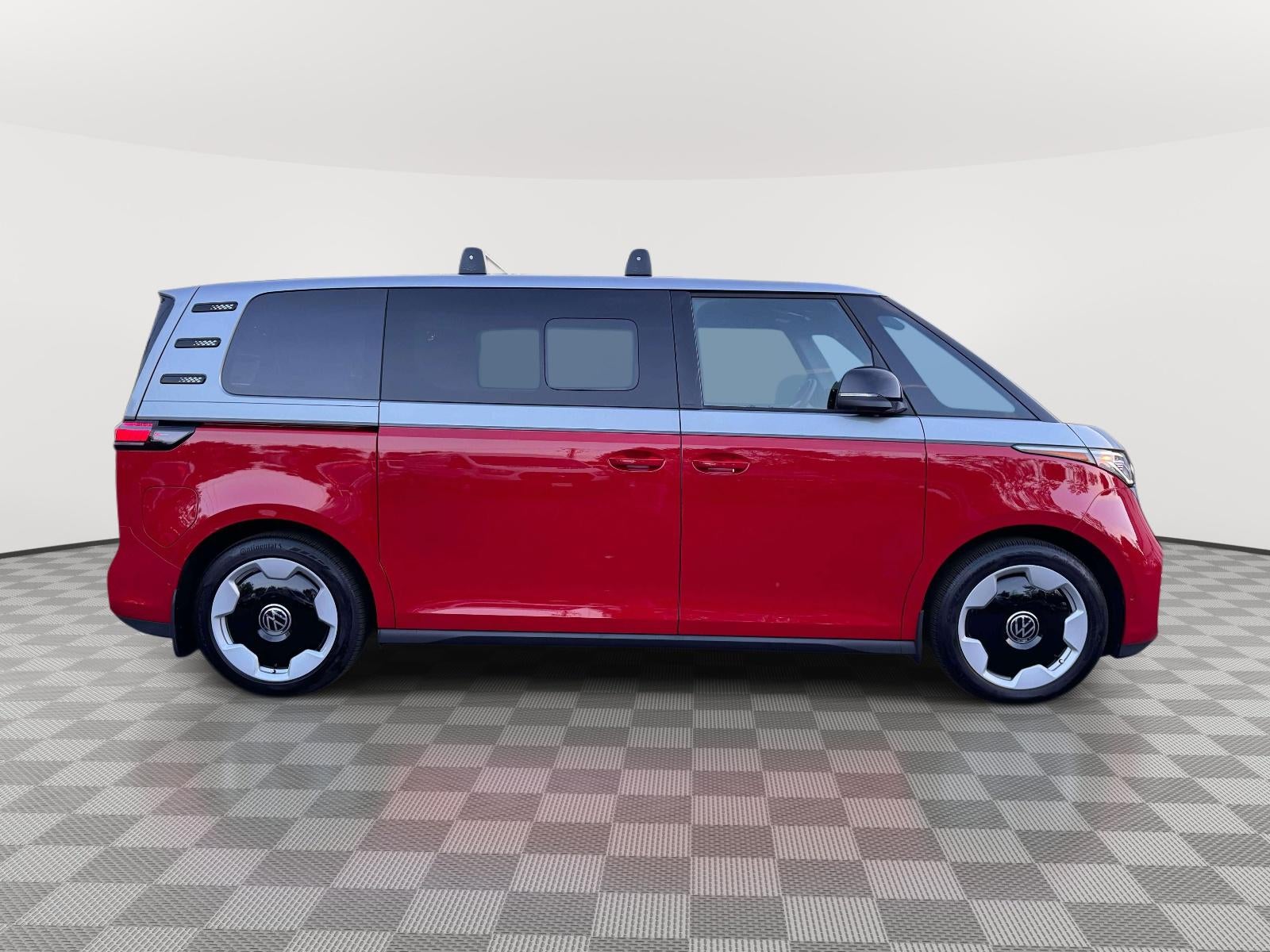 2025 Volkswagen ID. Buzz Pro S Plus with 4MOTION