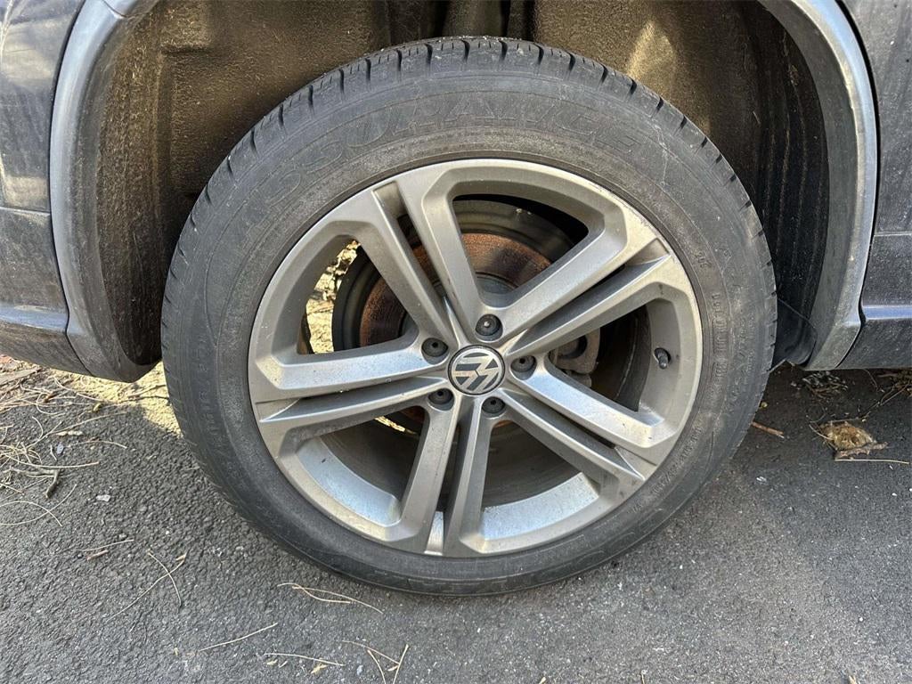 2017 Volkswagen Tiguan 2.0T Sport