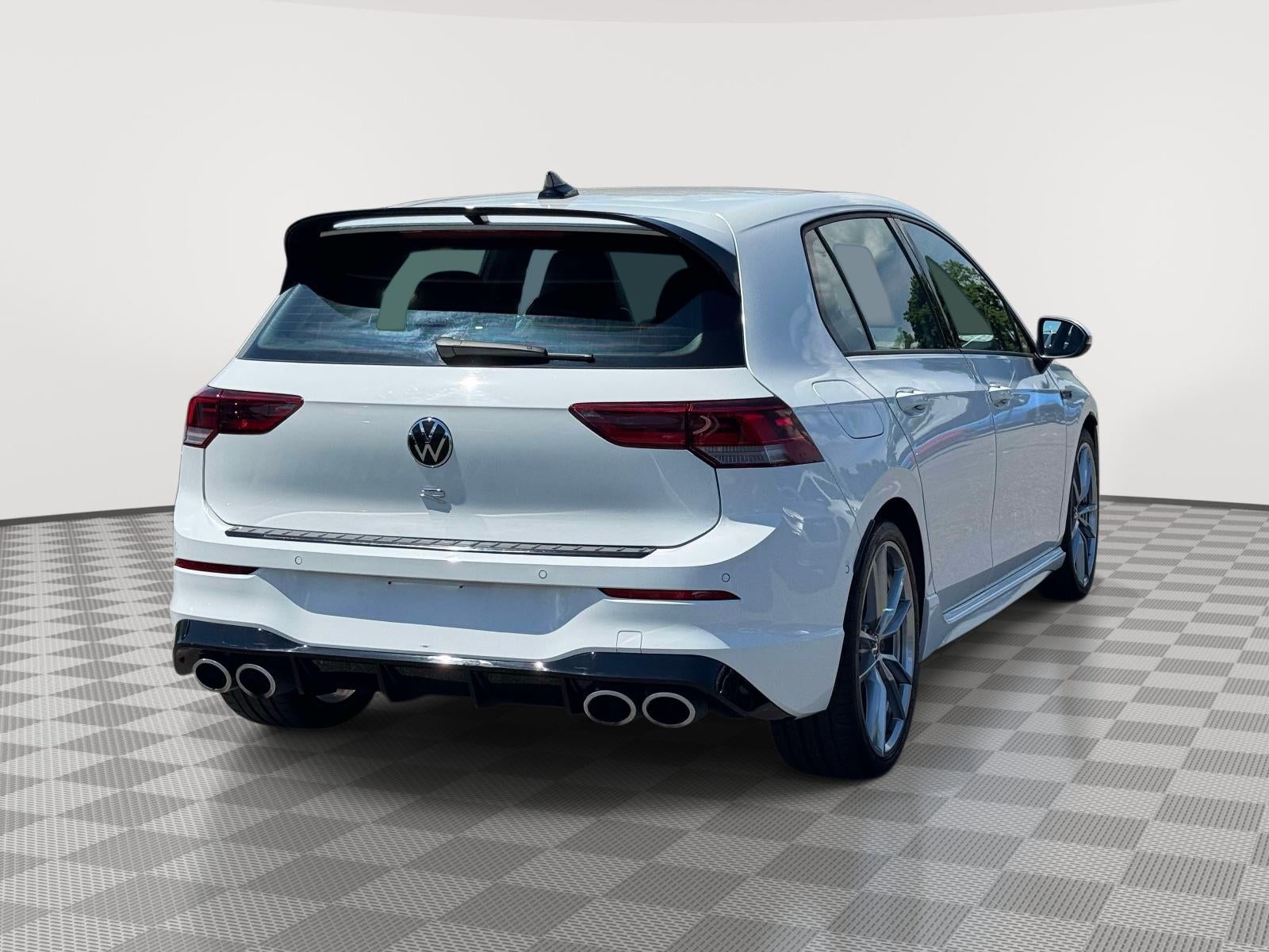 2024 Volkswagen Golf R 2.0T